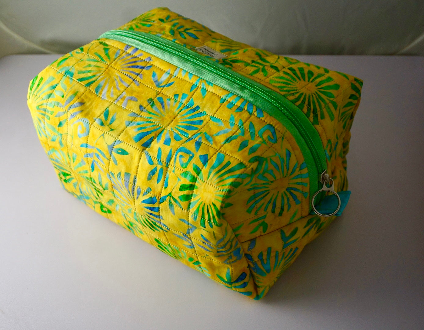Essentials Bag – Large