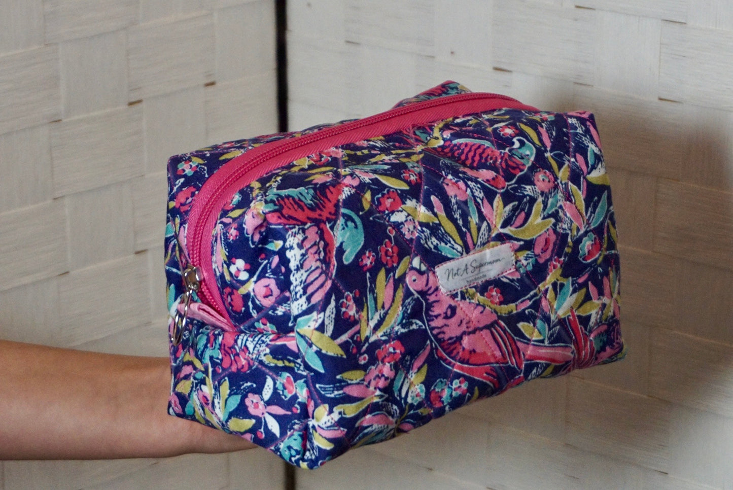 Essentials Bag - Medium
