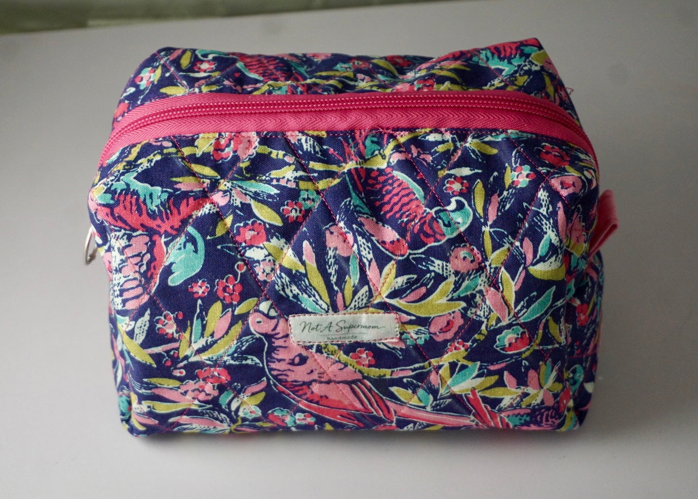 Essentials Bag - Medium