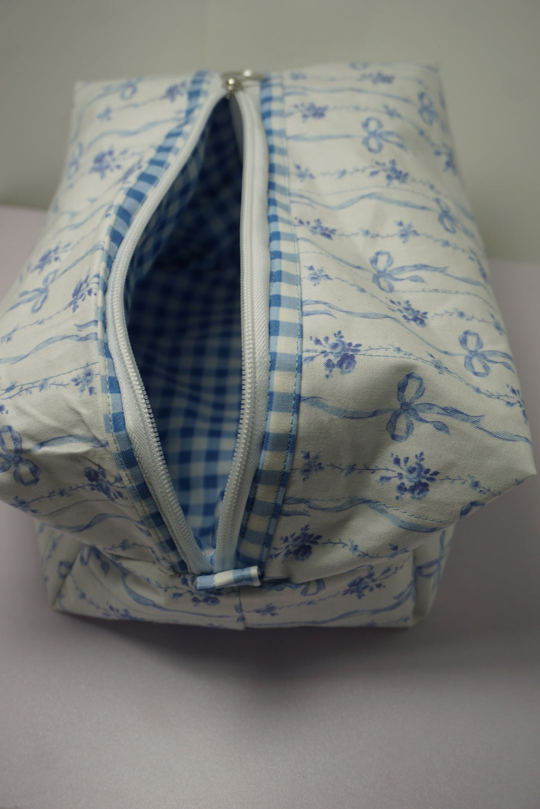 Essentials Bag – Large