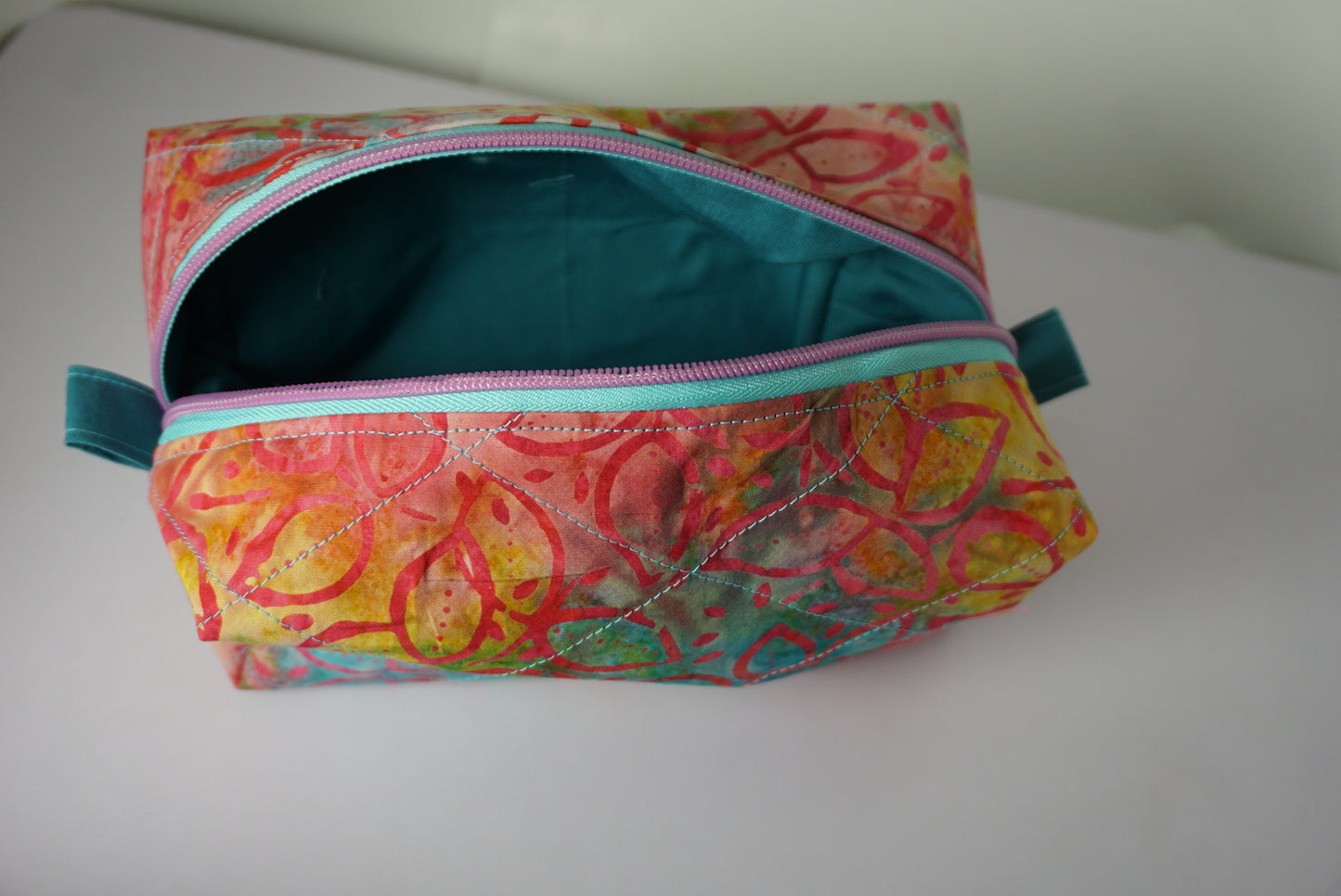 Essentials Bag - Medium